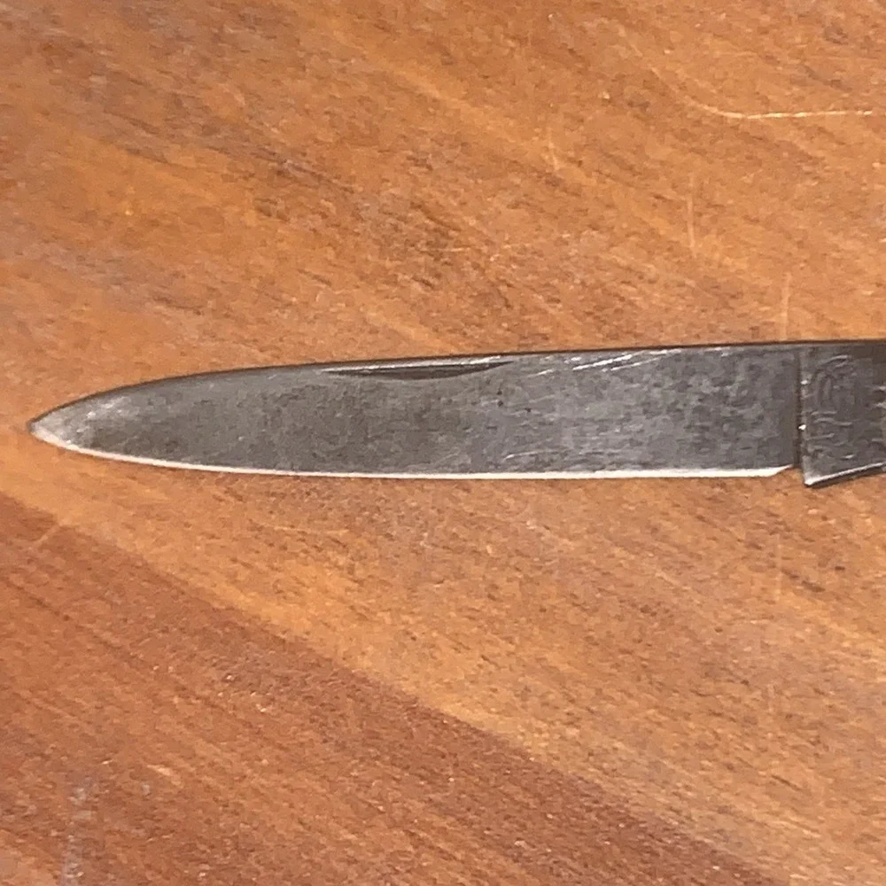Vintage Hen & Rooster Logo 2 blade Folding Knife Engraved Soccer‎  Player READ